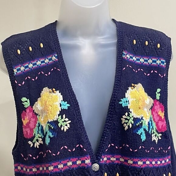 Jantzen vintage embroidered and beaded floral vest. Size M medium 8/10 - Picture 2 of 12